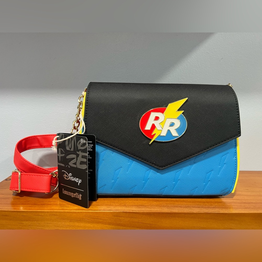 LOUNGEFLY NWT Chip N Dale Rescue Rangers Bag Crossbody Disney Exclusive $80 msrp